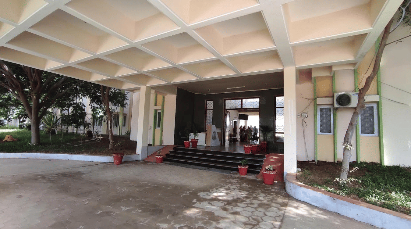 Chaitanya (Deemed to be University) collaborating with NIAT Campus photo 8